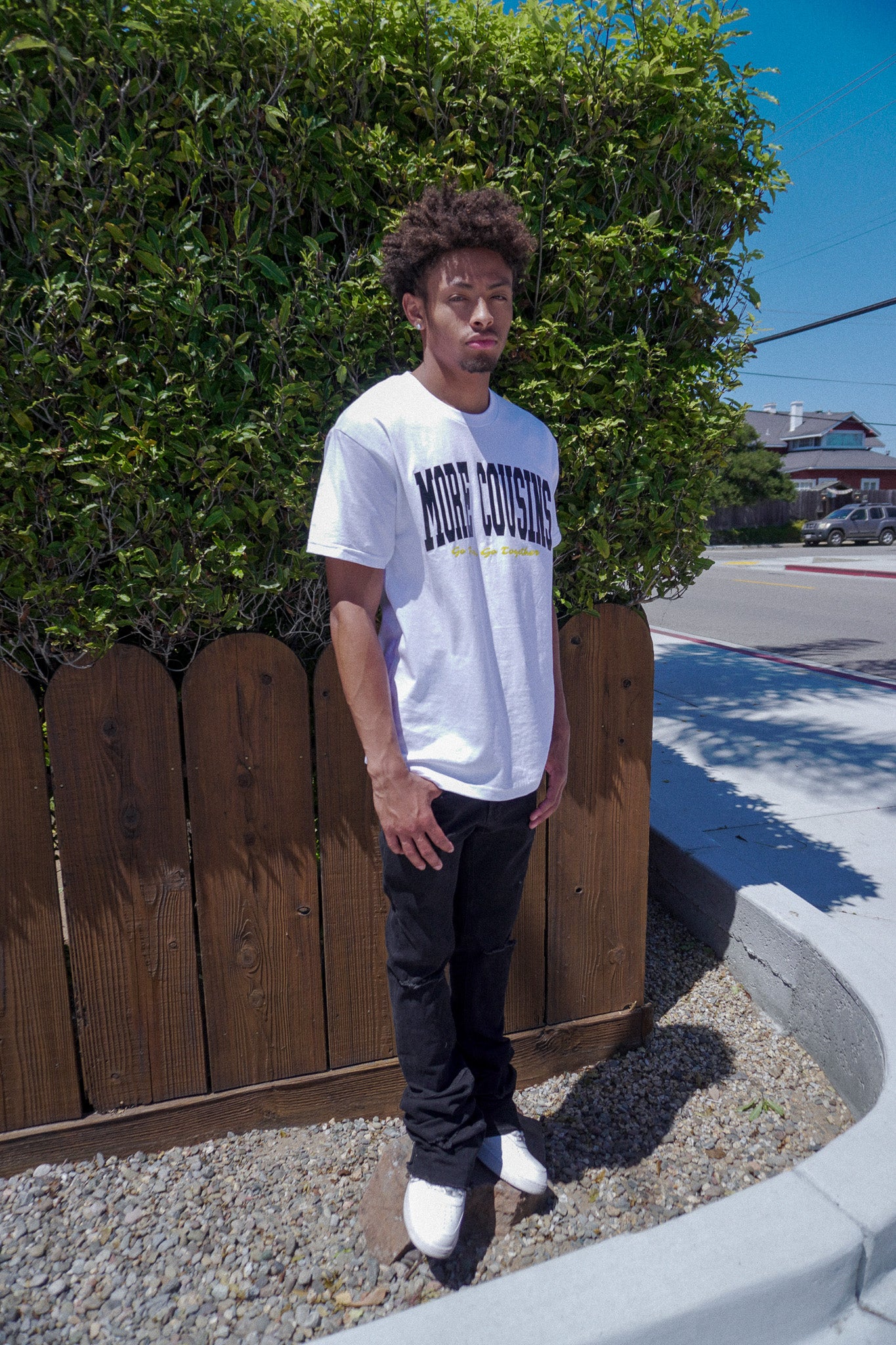 More Cousins Arch Tee (White/Black)